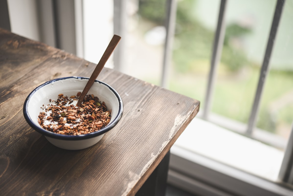 Porridge integrale con frutti di bosco